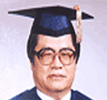 The 1st Chancellor Dr. Hee-<b>Chae Chung</b> - img2_01th
